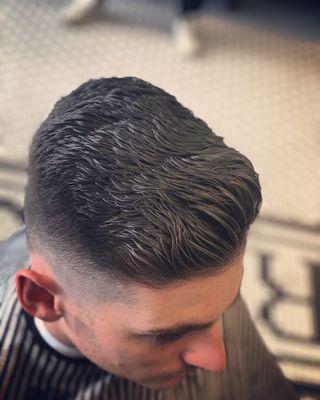Bald fade, Textured on top
