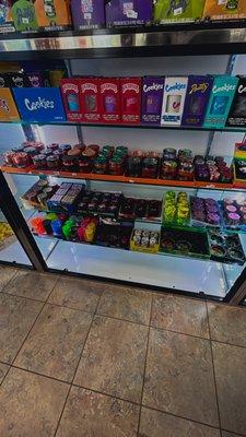 Smoke Shop & Convenience
