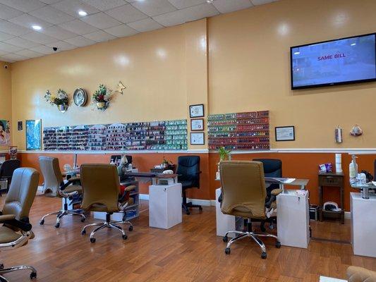 Manicure area, polish colors