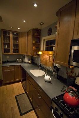 Homey good looks, and totally functional. What a nice place to come home to.