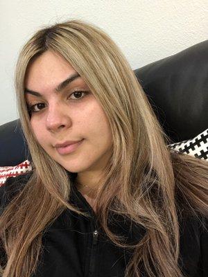 I love this place ! Eyebrows always look amazing love you Nadia always do the best job my friend