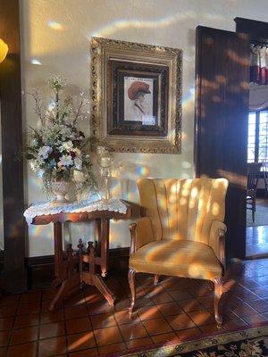 Pillow Pillar & Pine Guest House