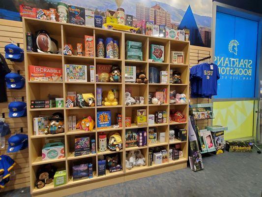 Clothing/merchandise