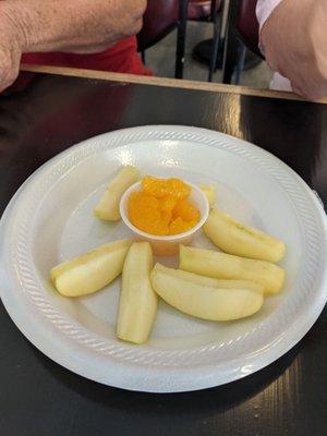Apple slices and Mandarin oranges