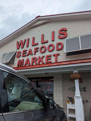 Favorite local seafood market.