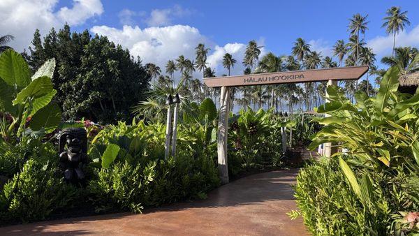Luau Ka Hikina