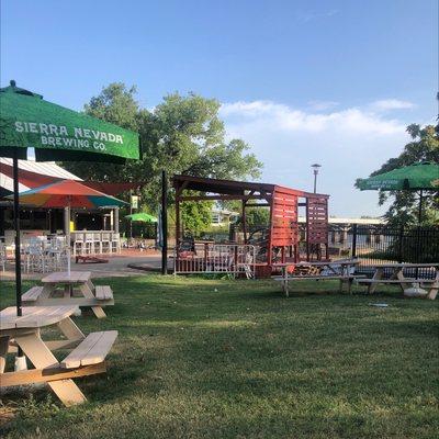 Patio, live music stage, fenced yard