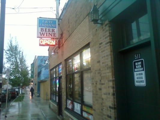 L & W Liquor