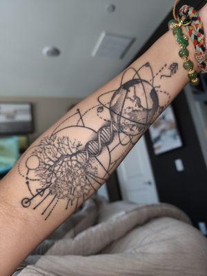 Escobilt Tattoo & Art Studio