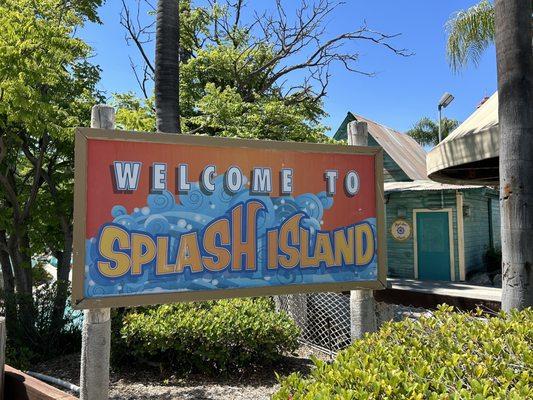 Six Flags Magic Mountain