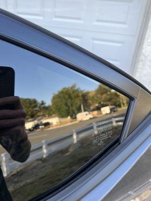 Another window with a 1/4"+ gap, other side is not like this