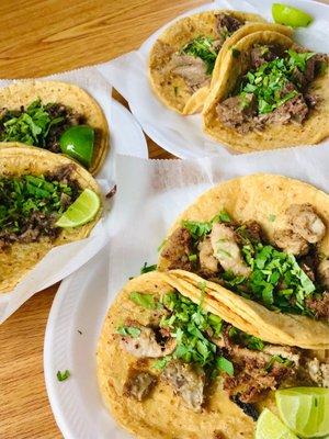 Trio of taco perfection. Cabeza, tripa y lengua