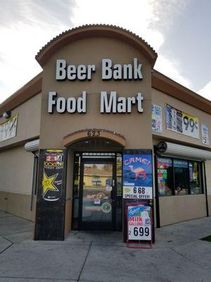 Beer Bank Food Mart