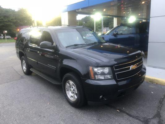 Luxury Assured Car And Limousine