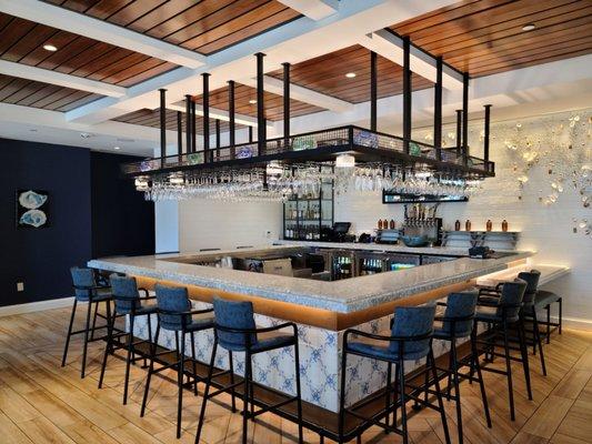 Oystercatcher, lobby bar