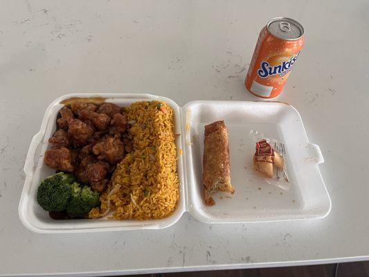 General Tso's Chickeb lunch special, with an eggroll
