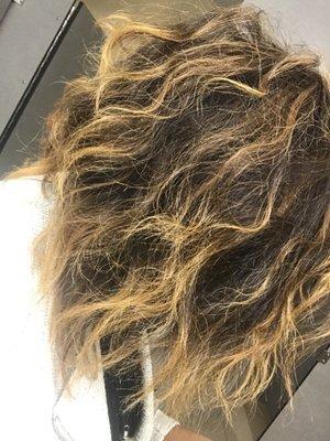 Nirfa's Beauty Salon