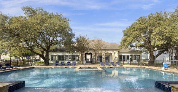 Sparkling swimming pool