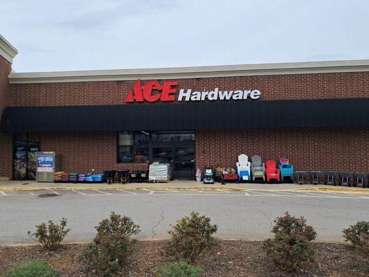 Summit Ace of Commerce