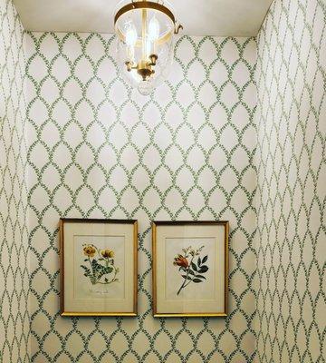Elegant wallpaper installation (wallcovering) work