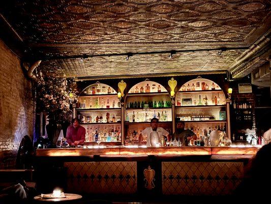 Apotheke Bar Chinatown