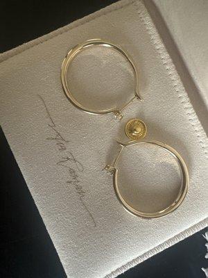 Medium Esteé hoop earrings (14K gold with small diamond studs)