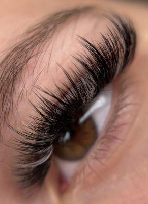 Wispy Volume W/ Color