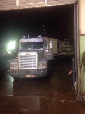 Mike's Truck & Trailer