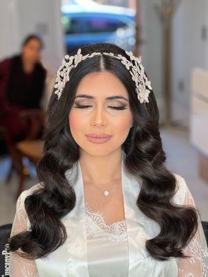 BRIDAL STYLIST RENEE'S BOTH STLYED HAIR & MAKEUP