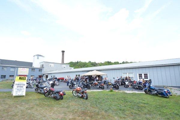 Latours Twisted Spoke