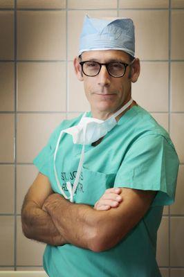 Cary D Alberstone, MD FACS