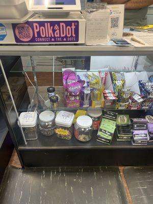 Roots Smoke & Vapor Shop
