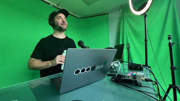 Miami Podcast Studios LLC