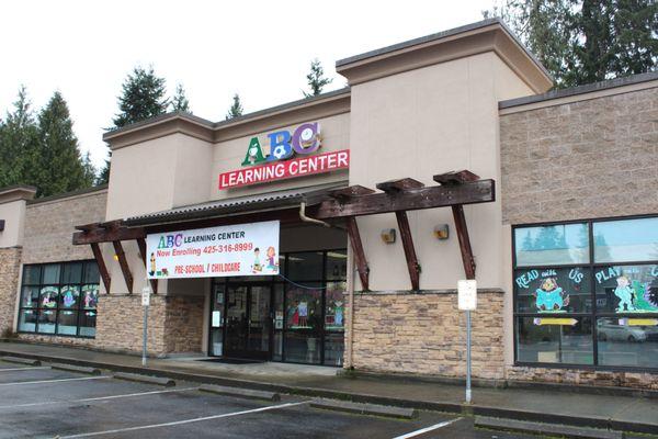 View of the front of the building. 
 #childcare #preschool #pre-k #infants #toddlers #snohomishcounty #everett #millcreek #snohomish