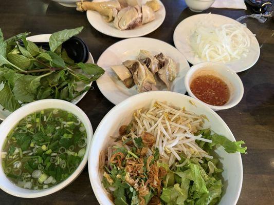 Pho Dakao & Grill