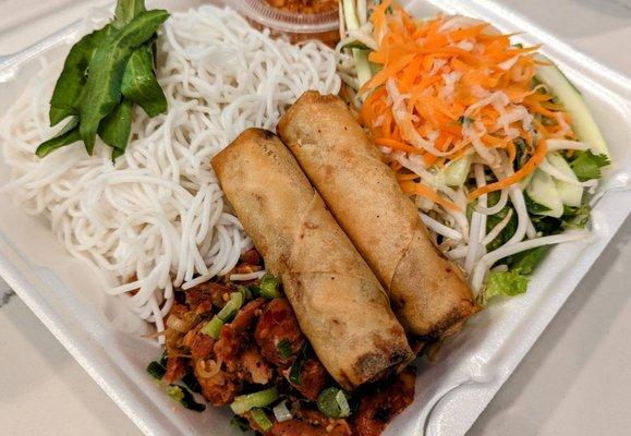 Huong Hue Food To Go and Restaurant