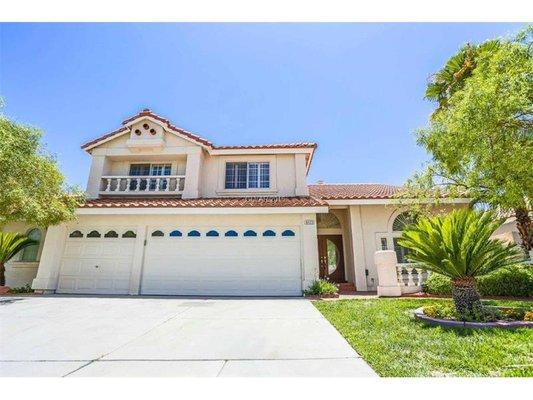 Whatever the style location or price, we can help you find your home  today !