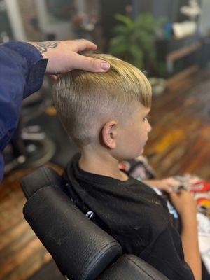 And the after product thanks to this barber shop.