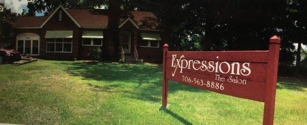 Expressions Hair Salon. In midtown Columbus.