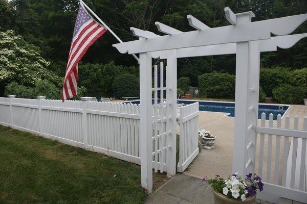 Atlas Outdoor Shelton