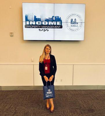 Vegas Multilingual - Key Realty