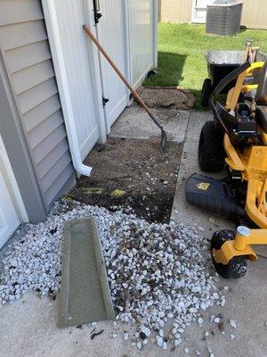 Eloge & Sons Lawn Tree Snow Removal