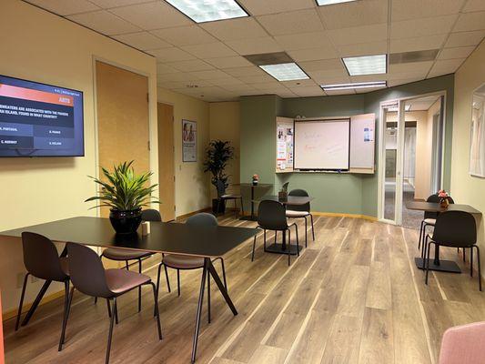Regus Guerneville Rd