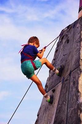 Kids climbing rock in Mammoth