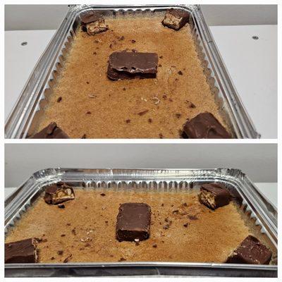 This is for all my chocolate lovers, Snickers Flan