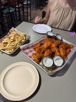 Chiltepino's Wings