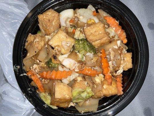 Pad see ew with tofu