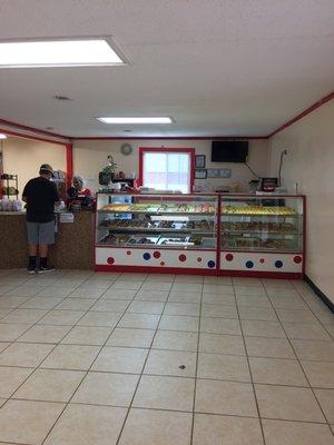 Bremond Donuts