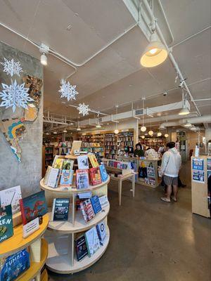 Village Well Books & Coffee