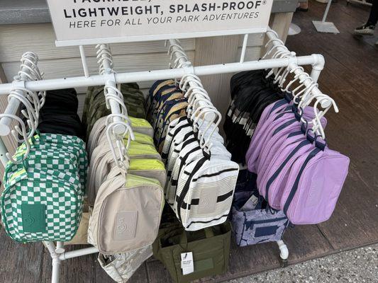 Le Tour Crossbody bags